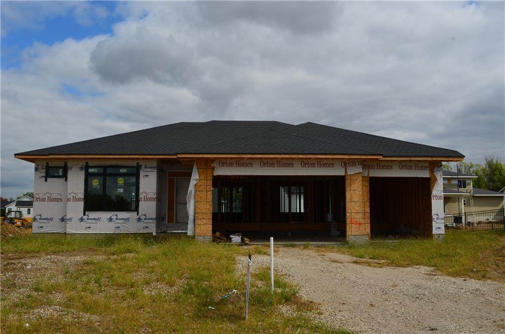 1004 Hazelnut Court - Photo 1
