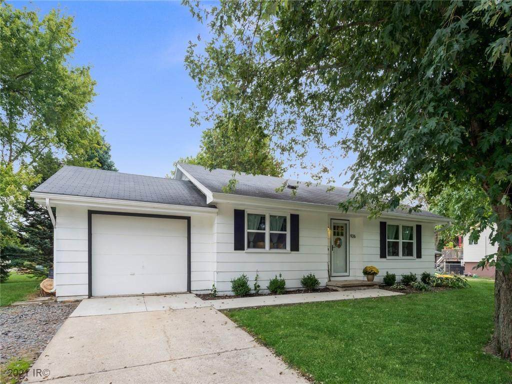 926 Casady Drive - Photo 1
