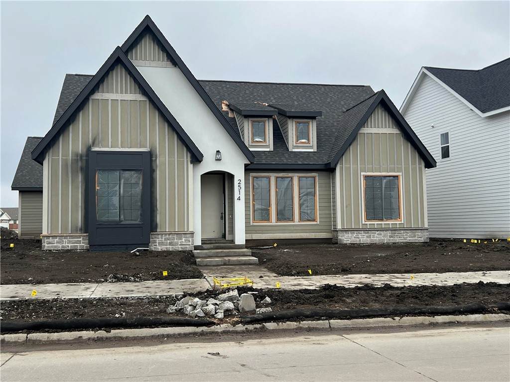 2514 Plaza Parkway - Photo 1