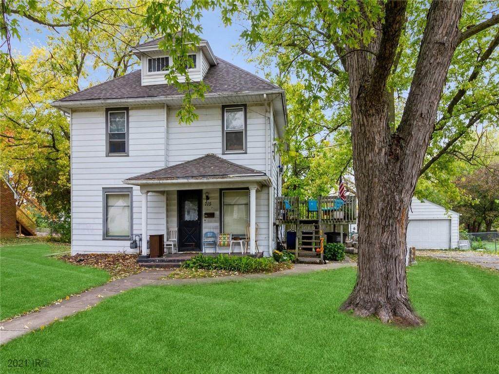 715 Watrous Avenue - Photo 1