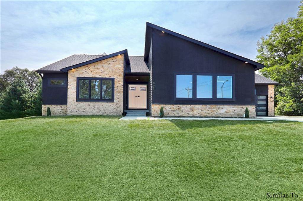 2977 Brookside Drive - Photo 1