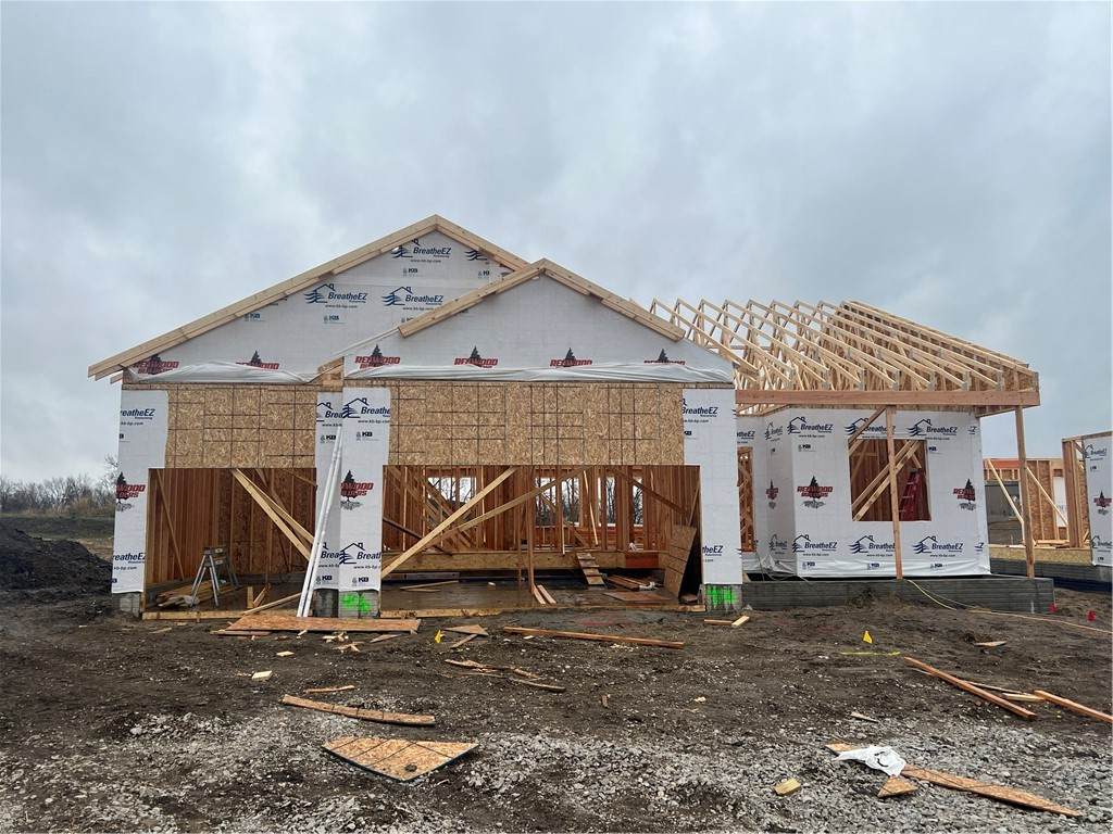 505 Prairie View Drive - Photo 1