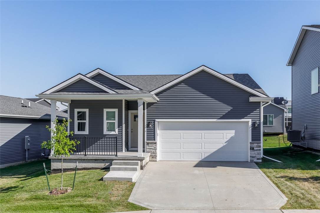 1727 Howard Drive - Photo 1