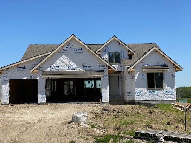 135 Crossroads Court - Photo 1
