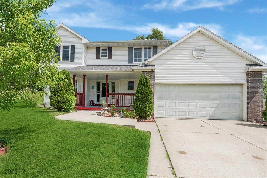 3000 Southlawn Drive - Photo 1