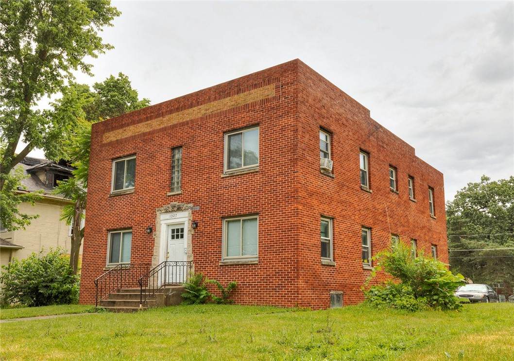 1327 13th Street - Photo 1