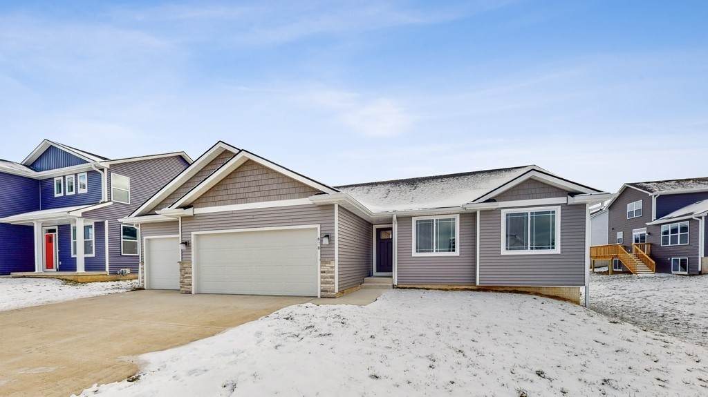 678 Dapple Drive - Photo 1