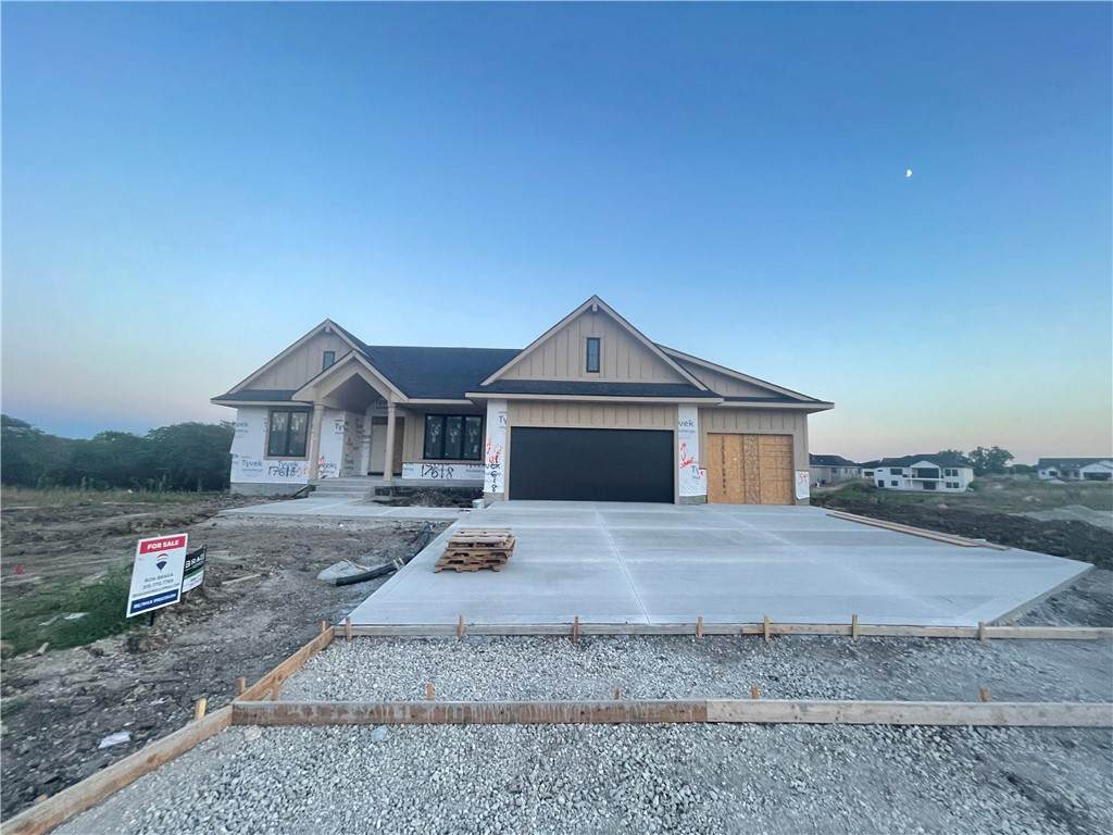 17618 Valleyview Drive - Photo 1