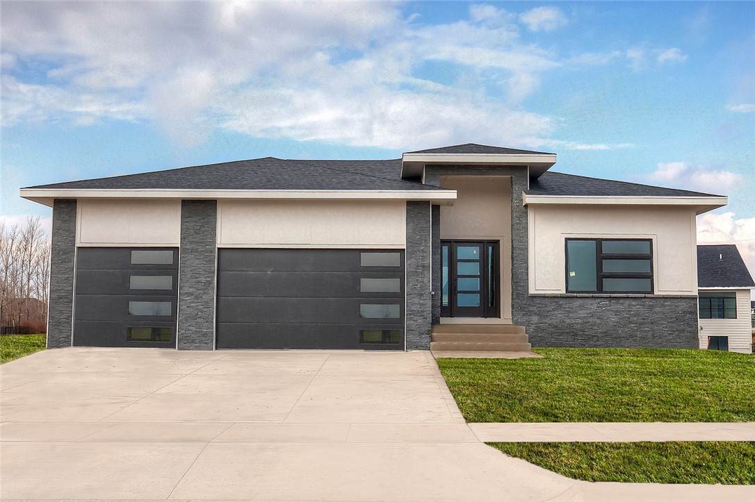 5006 147th Street - Photo 1