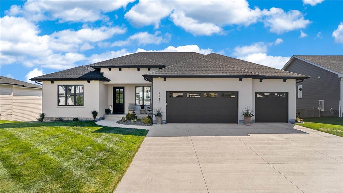 2914 Brentwood Circle - Photo 1