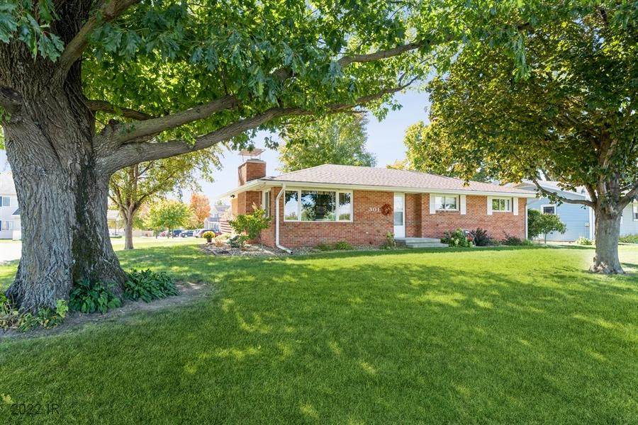 301 19th Avenue - Photo 1