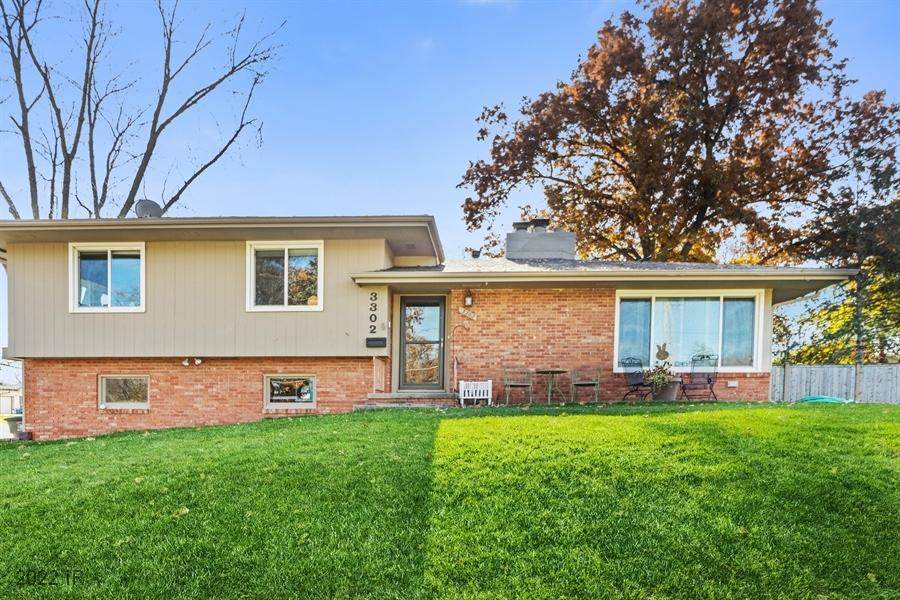 3302 Vilura Parkway - Photo 1