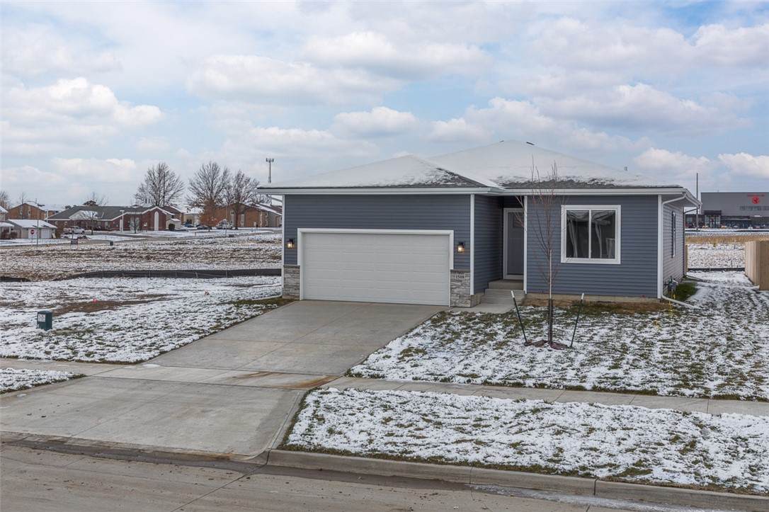 1508 Franklin Avenue - Photo 1