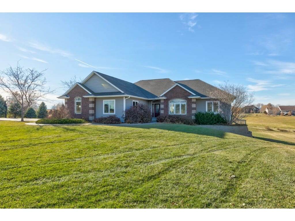1635 Briar Lane - Photo 1