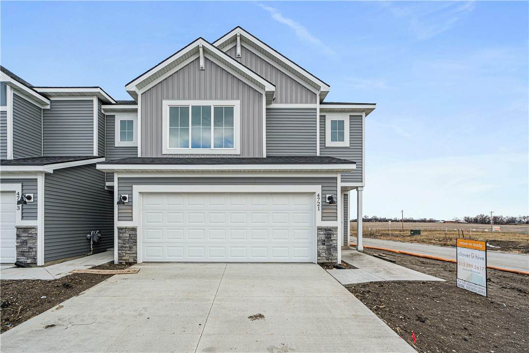 4721 171st Street - Photo 1