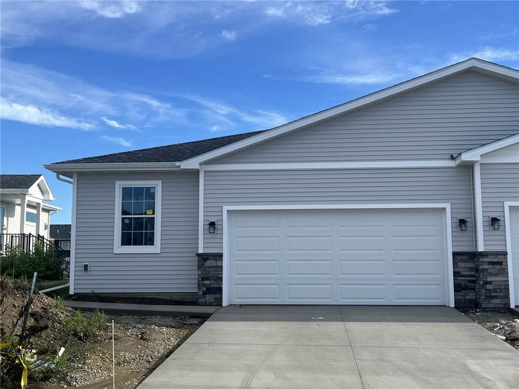 1505 Primrose Drive - Photo 1