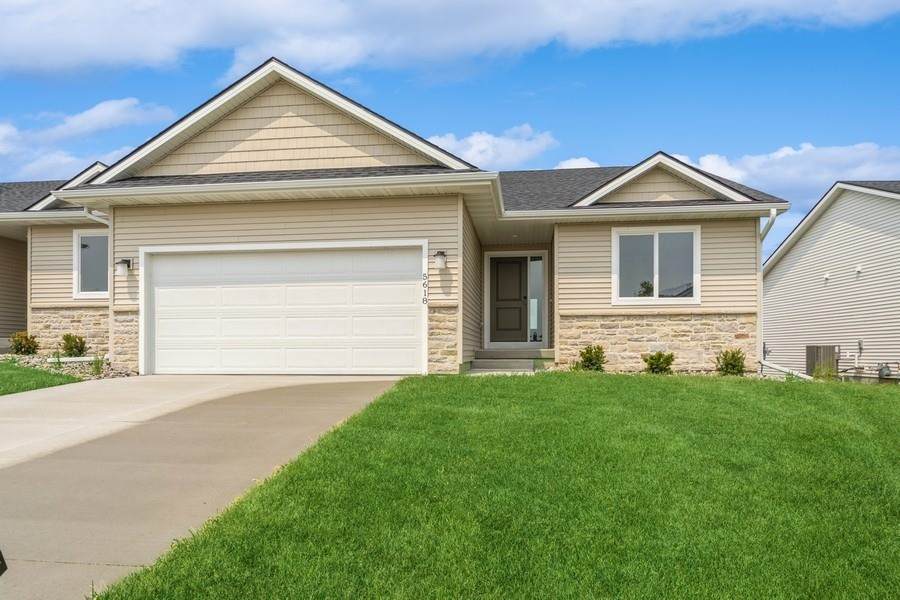 5618 Briarwood Drive - Photo 1