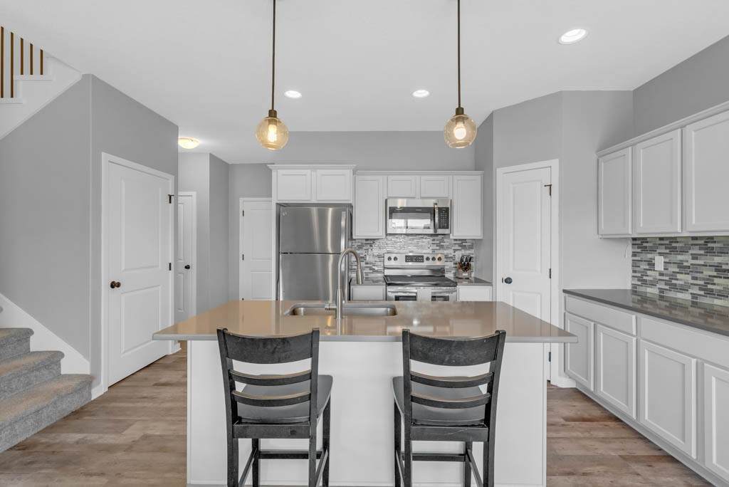 1106 28th Street - Photo 1