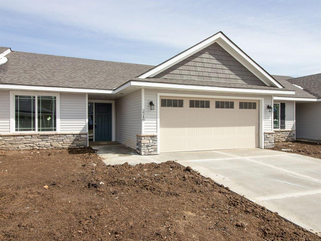 2248 Highview Drive - Photo 1