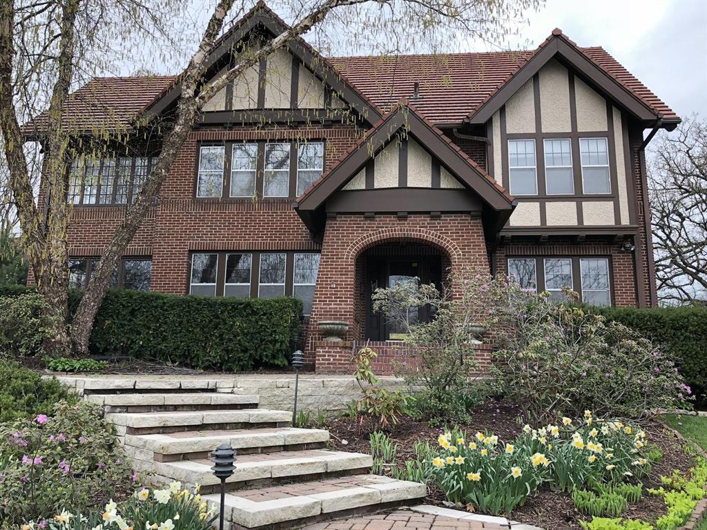 5605 Waterbury Road - Photo 1
