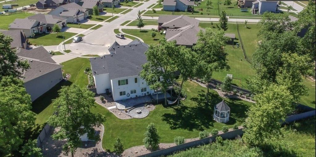 610 Horizon Court - Photo 1