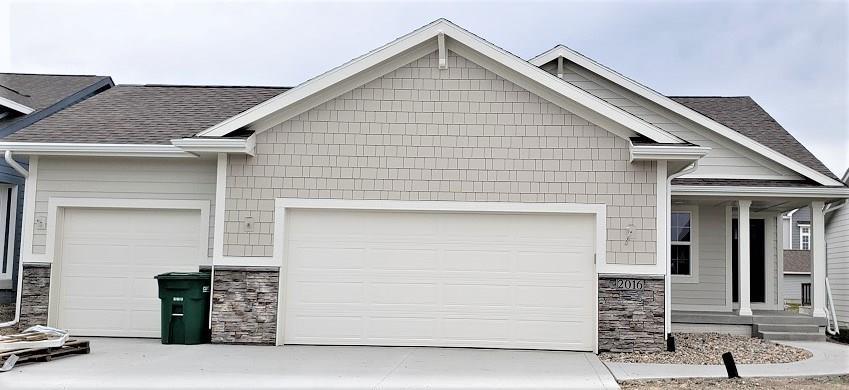 2016 31st Street - Photo 1