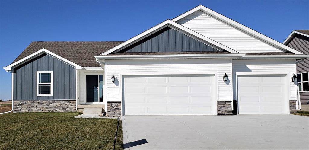3208 Reinhart Drive - Photo 1