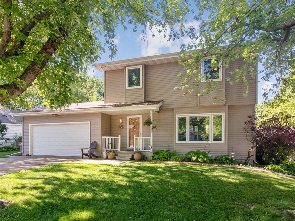 5033 Cypress Drive - Photo 1