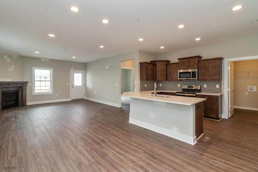9864 Regatta Lane - Photo 1
