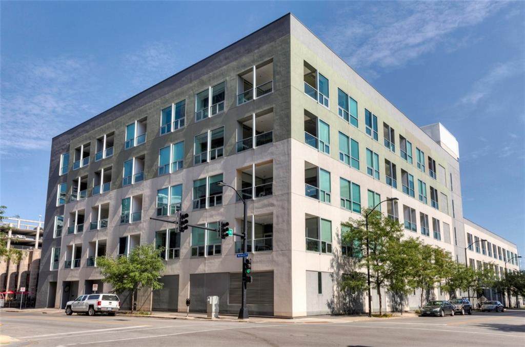 111 10th Street - Photo 1