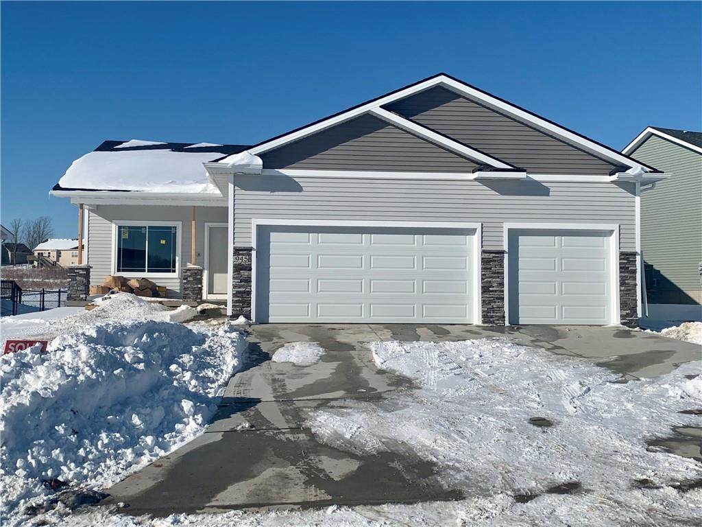 945 Juniper Drive - Photo 1