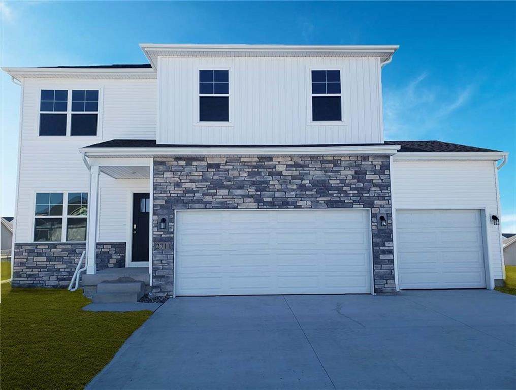 2711 44th Street - Photo 1