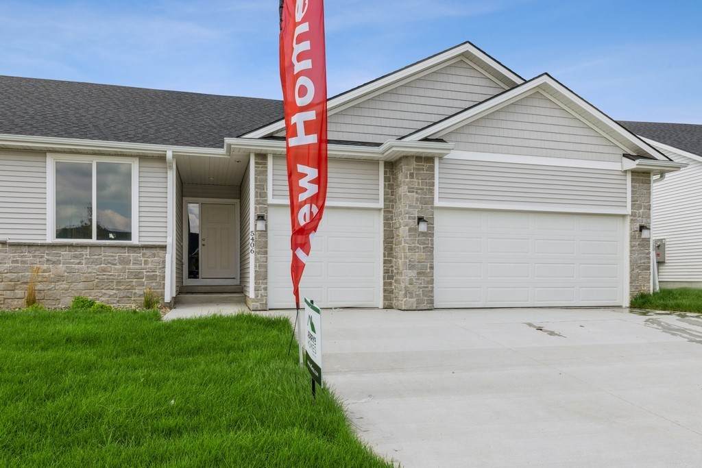 5406 Briarwood Drive - Photo 1
