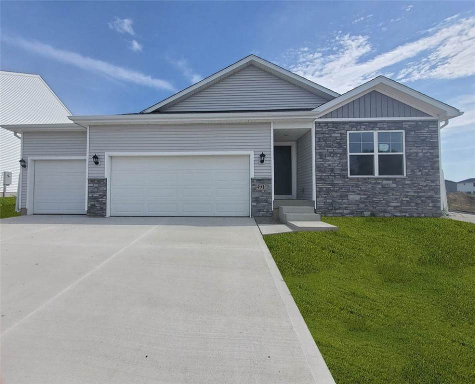 4911 Sheridan Avenue - Photo 1