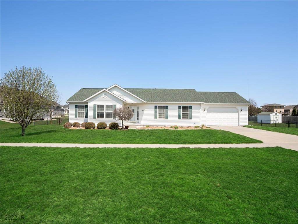 425 36th Street - Photo 1