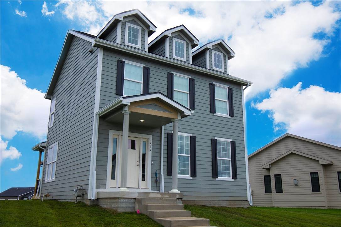 1517 Franklin Drive - Photo 1