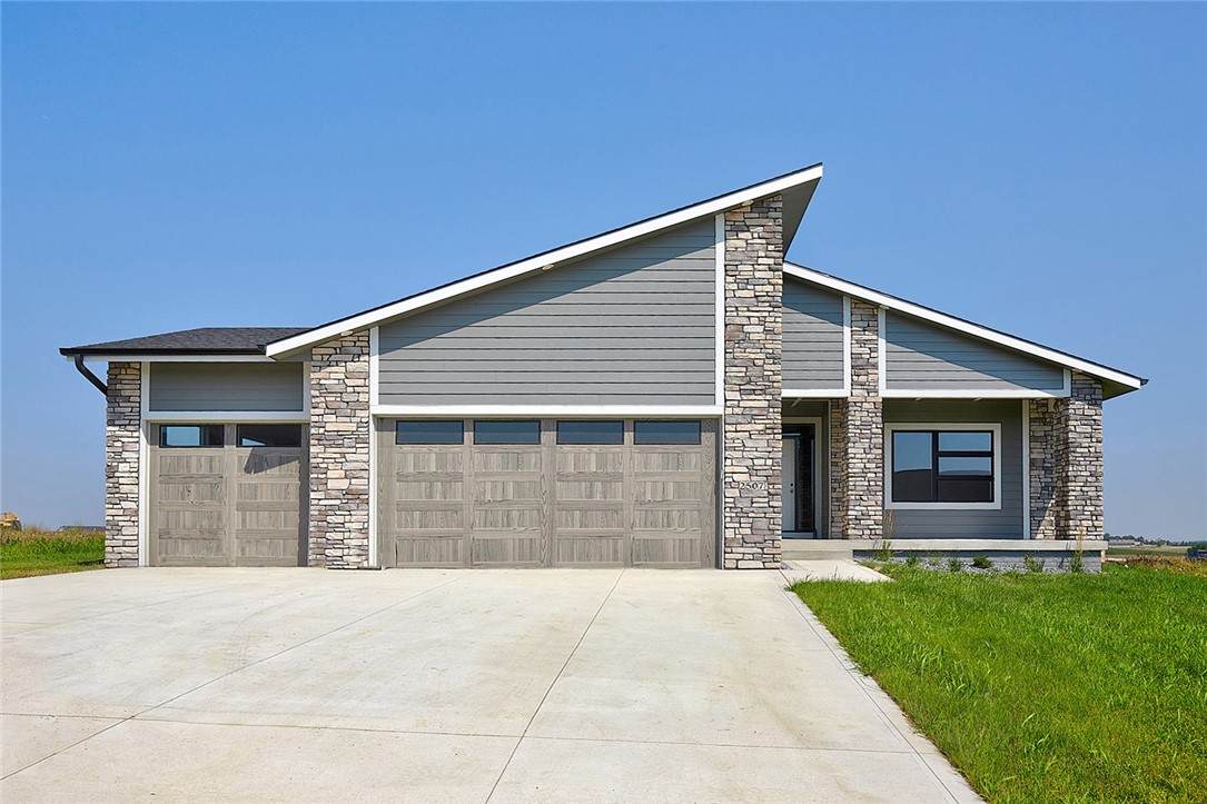 2507 Blooming Heights Drive - Photo 1