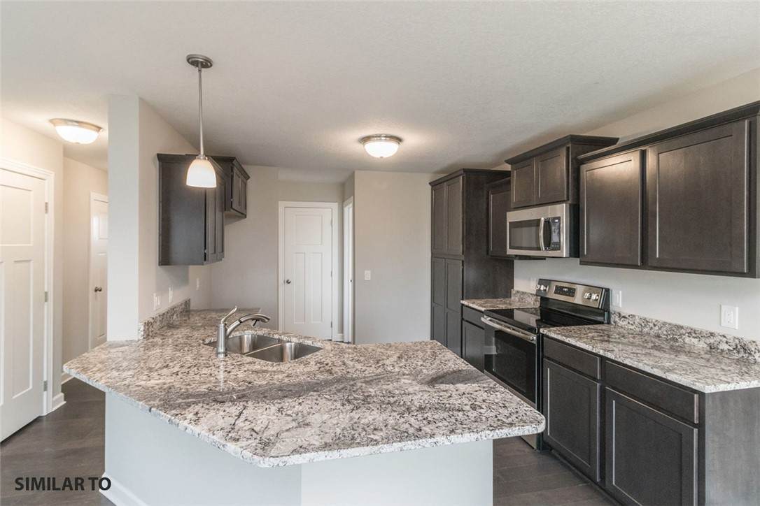 320 Red Fern Drive - Photo 1