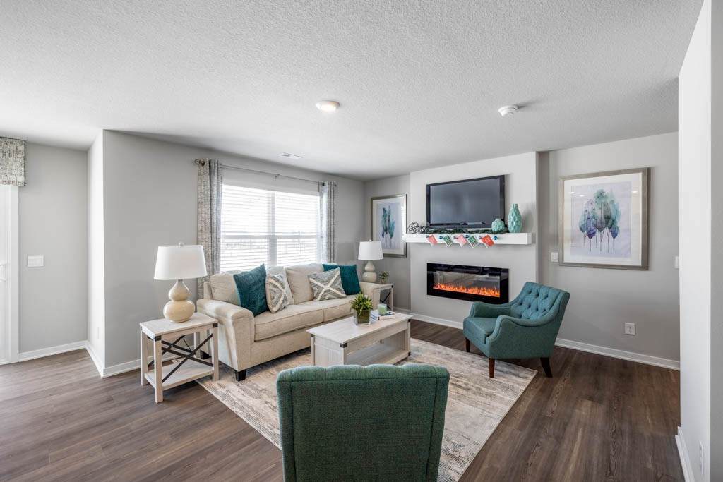 5504 144th Street - Photo 1