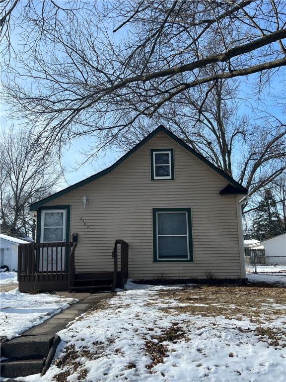 2400 York Street - Photo 1