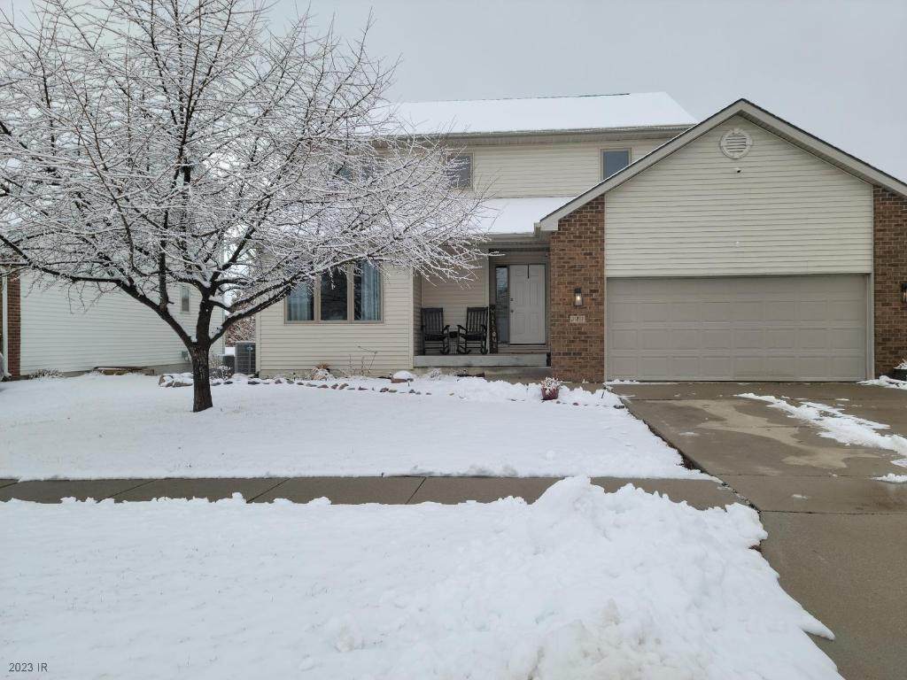 311 17th Street - Photo 1