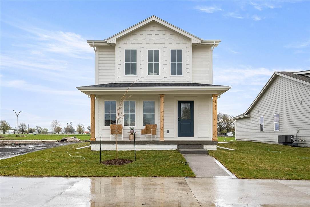 321 Freedom Way - Photo 1