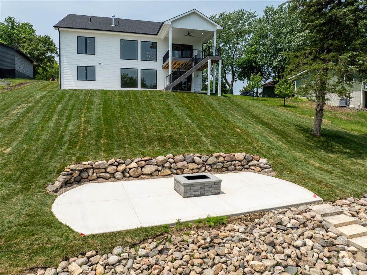 1296 Bee Tree Lane - Photo 1