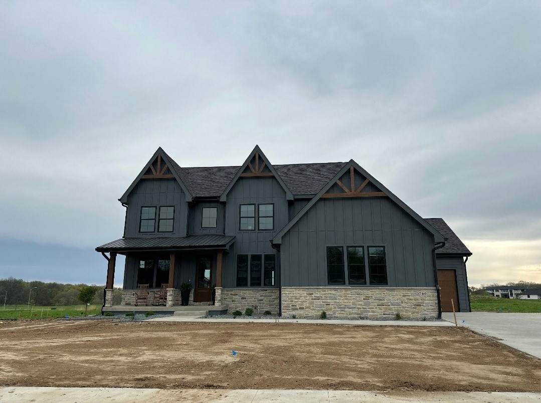 301 18th Street - Photo 1
