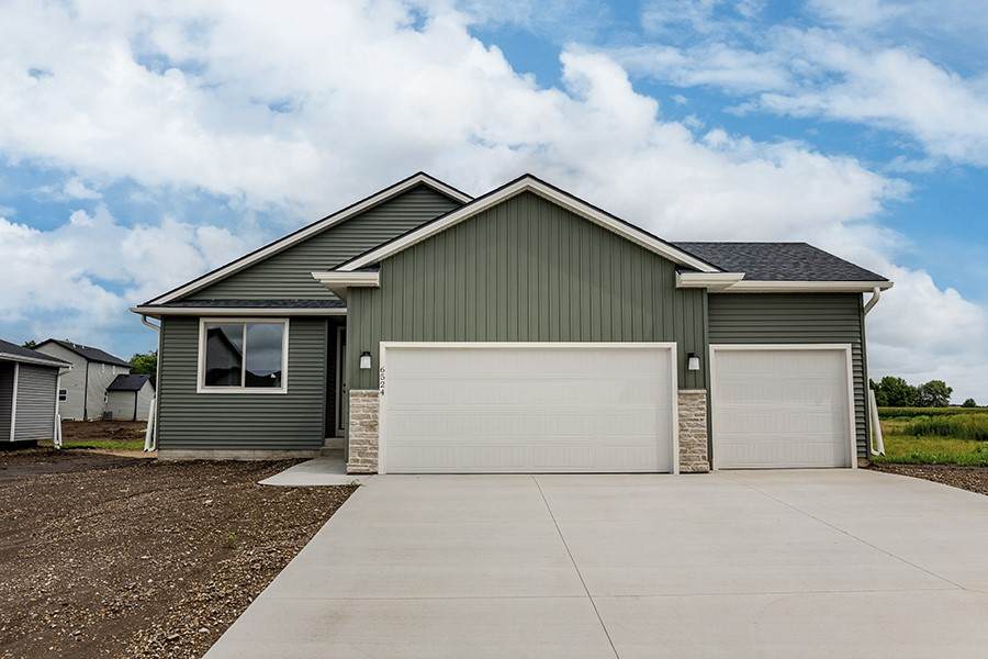 6524 Caroline Avenue - Photo 1