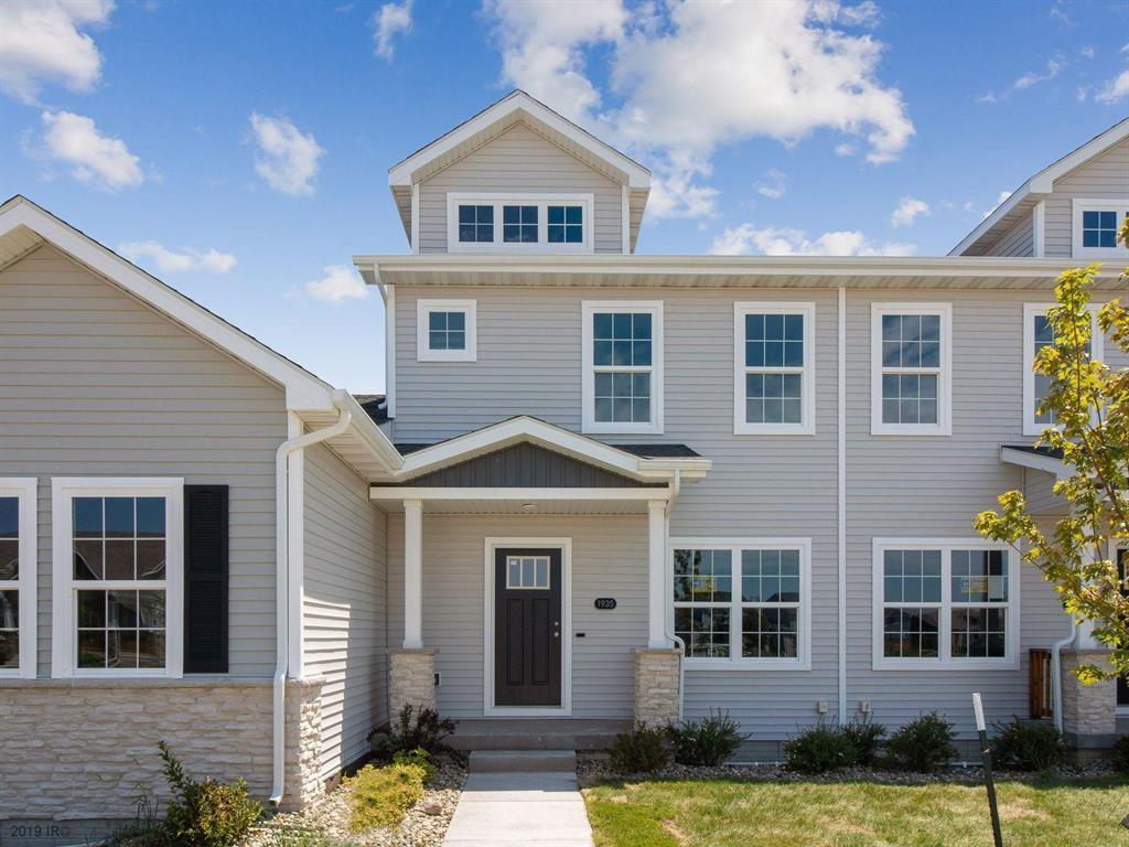 1935 Warrior Lane - Photo 1