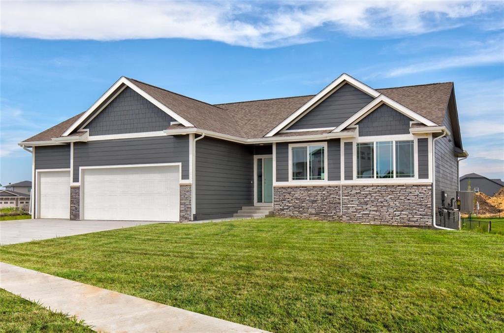 1602 Vista Court - Photo 1