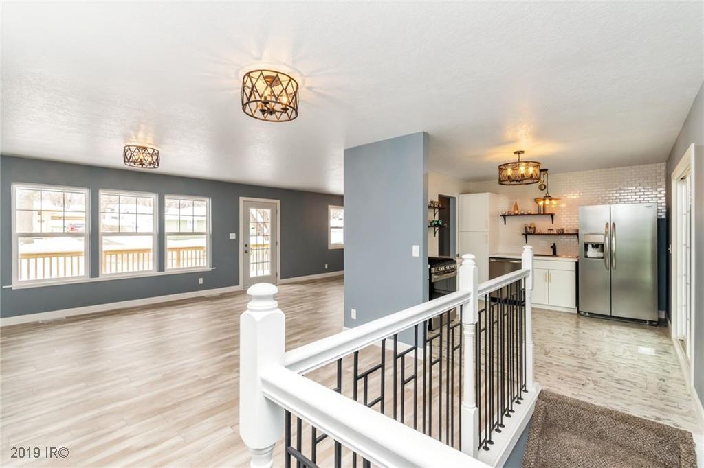 614 Cronkhite Street - Photo 1