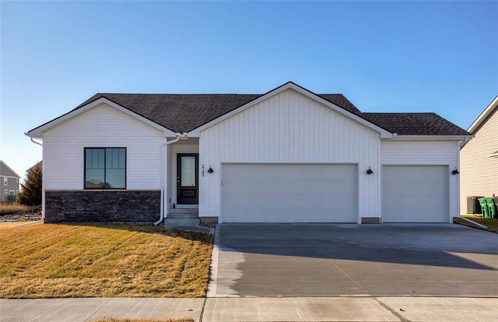 2703 21st Street - Photo 1