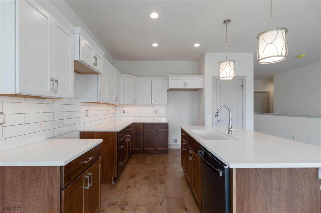 25 Pembrooke Lane - Photo 1